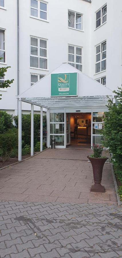 Quality Hotel Erlangen Garni Esterno foto